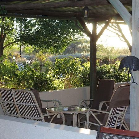 Villa Etango Ranch Guest Farm à Voigtland Extérieur photo